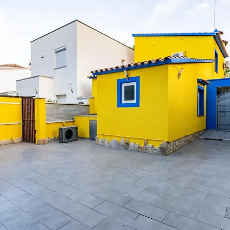 Semesterbostad Welcs Casa 092 Emp Con Piscina Empuriabrava